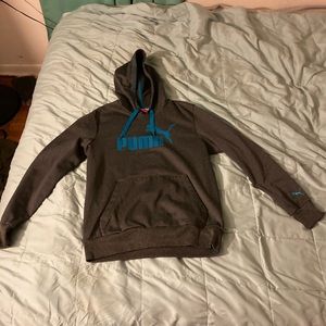Ladies Medium Puma Hoodie